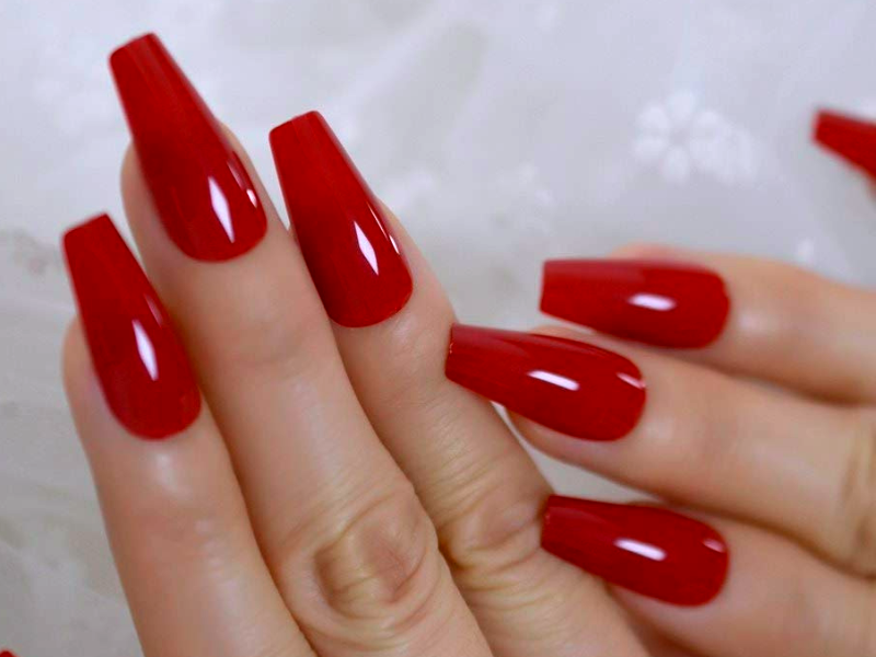 How do you make red nails look good