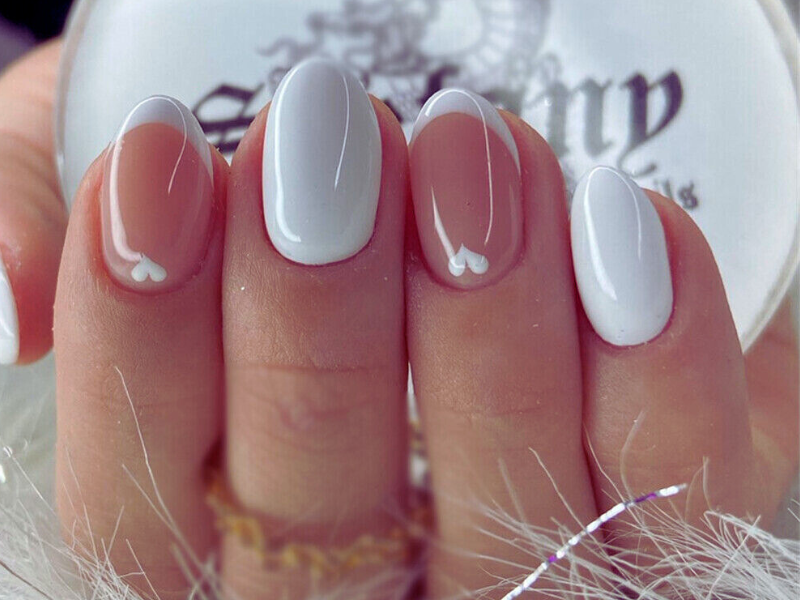 What is a oval nail shape