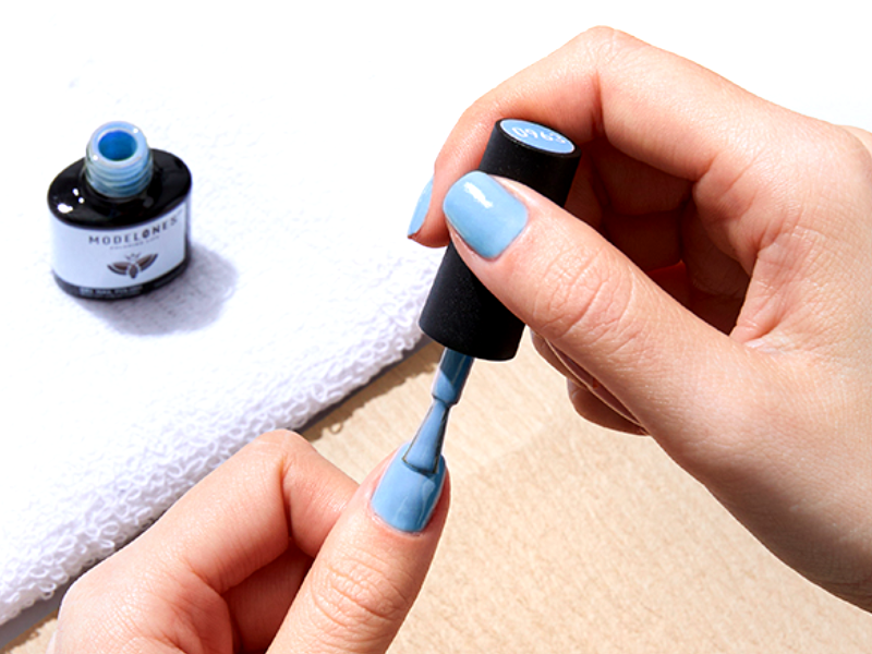 How do I apply blue gel nail polish