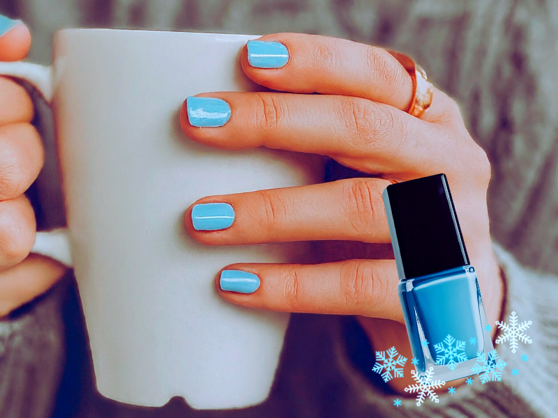 winter blue nails