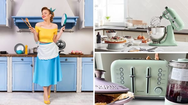 Blast from the Past: Top 5 Must-Have Retro Kitchen Appliances for a Vintage Vibe