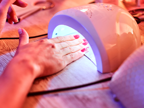 How Long Do I Leave My Nails Under UV Light?